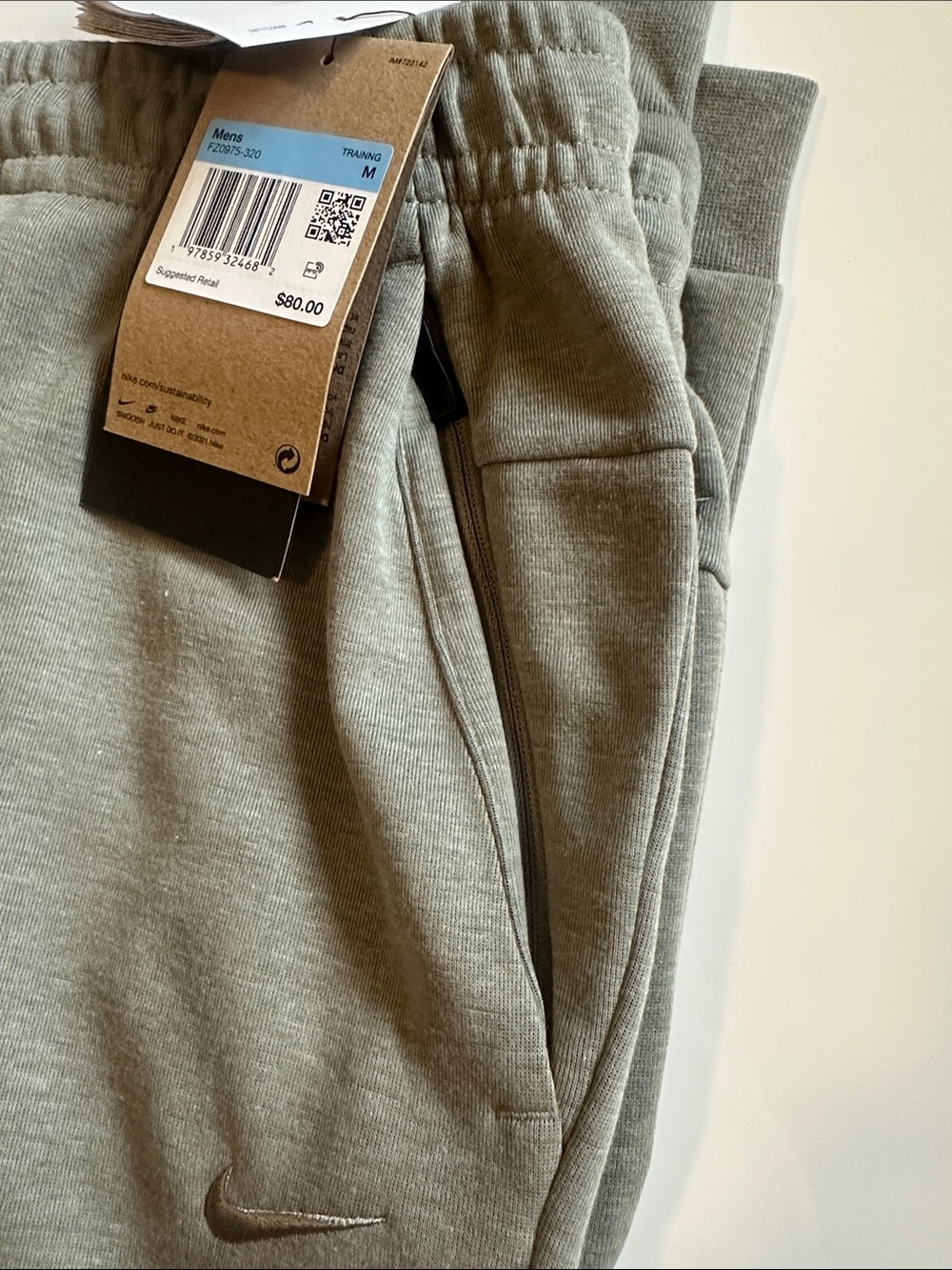 NWT Nike Men's Olive Gray Jogger Sweatpants with Drawstring